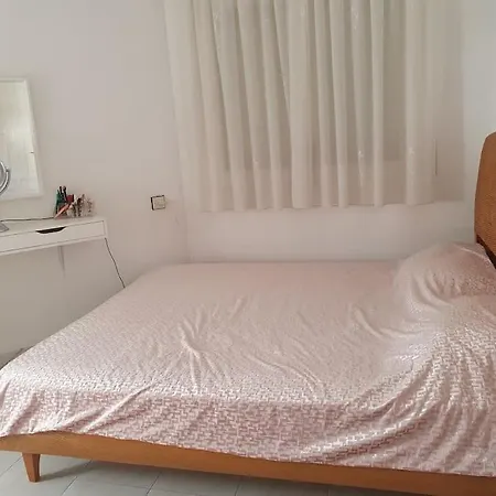 2 * Empuriabrava
